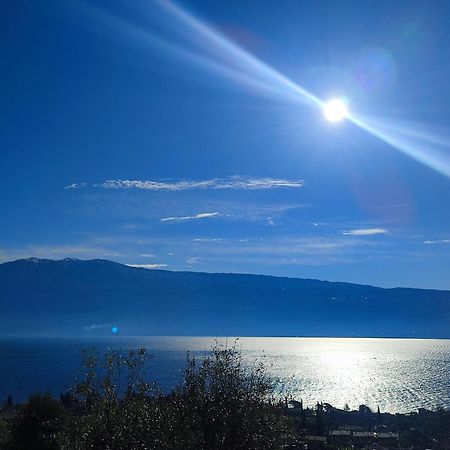 Agriturismo L'Uliveto Гарняно Екстериор снимка