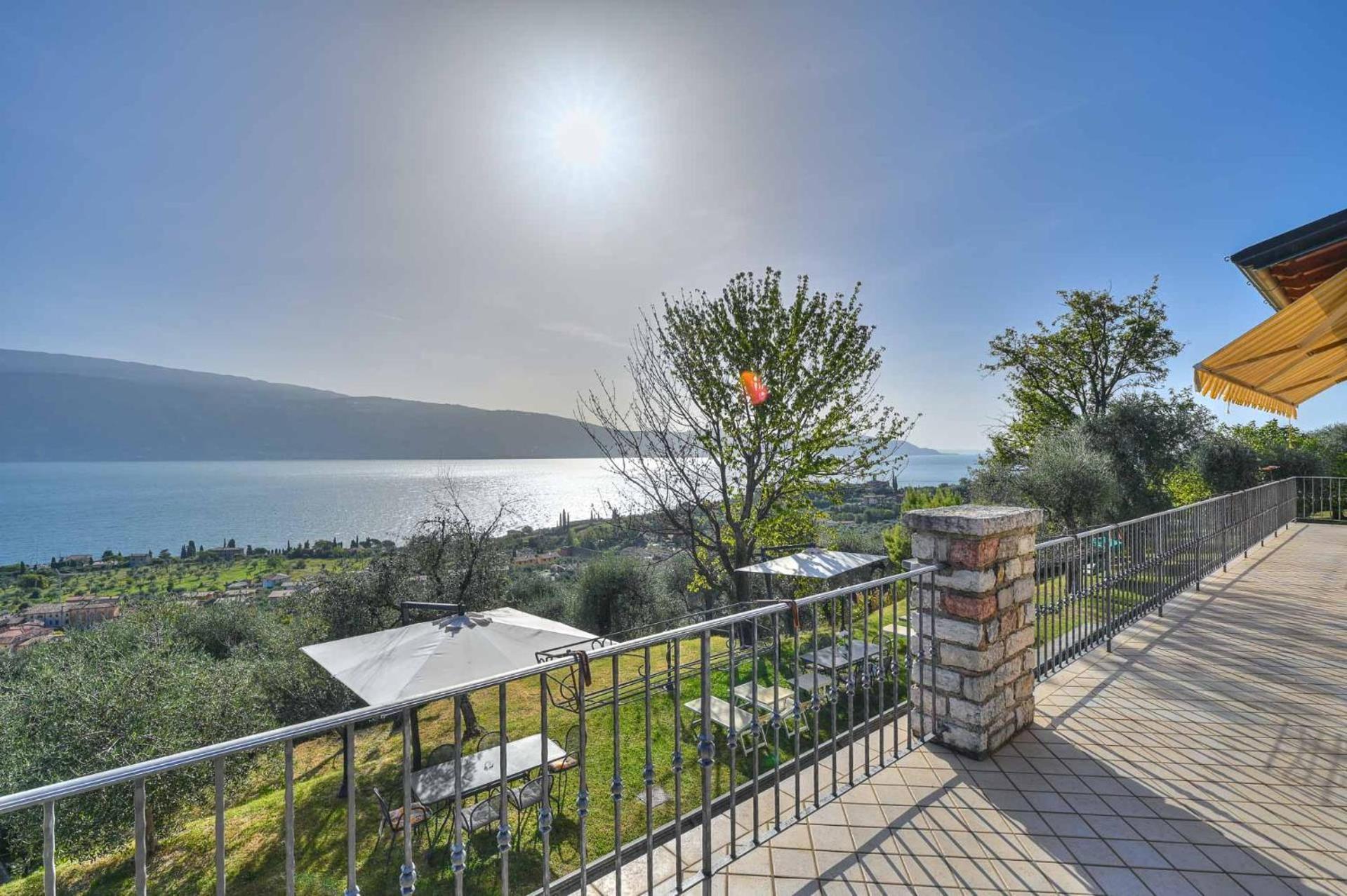 Agriturismo L'Uliveto Гарняно Екстериор снимка