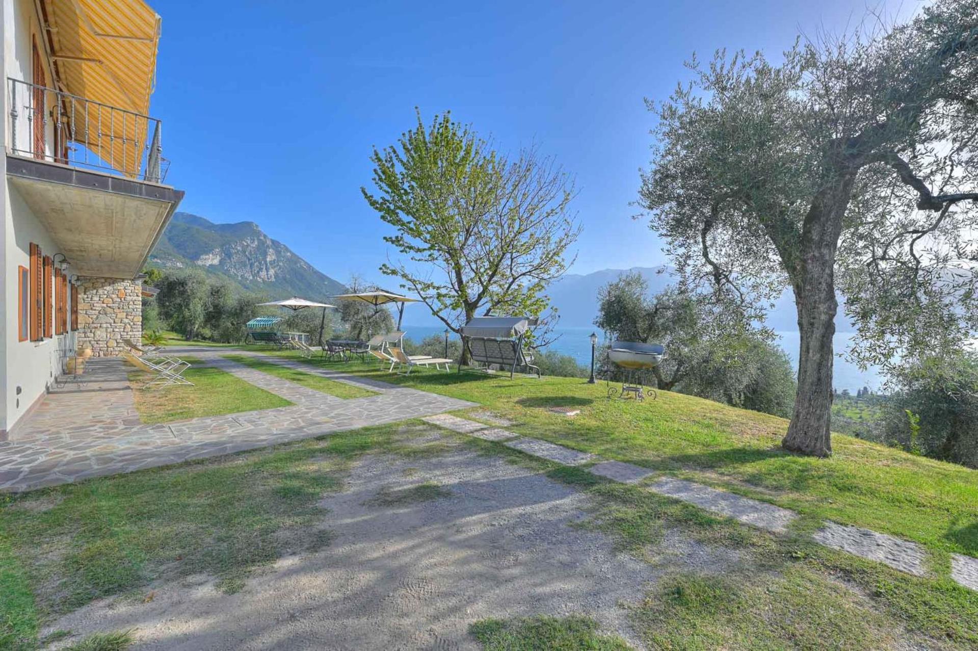 Agriturismo L'Uliveto Гарняно Екстериор снимка