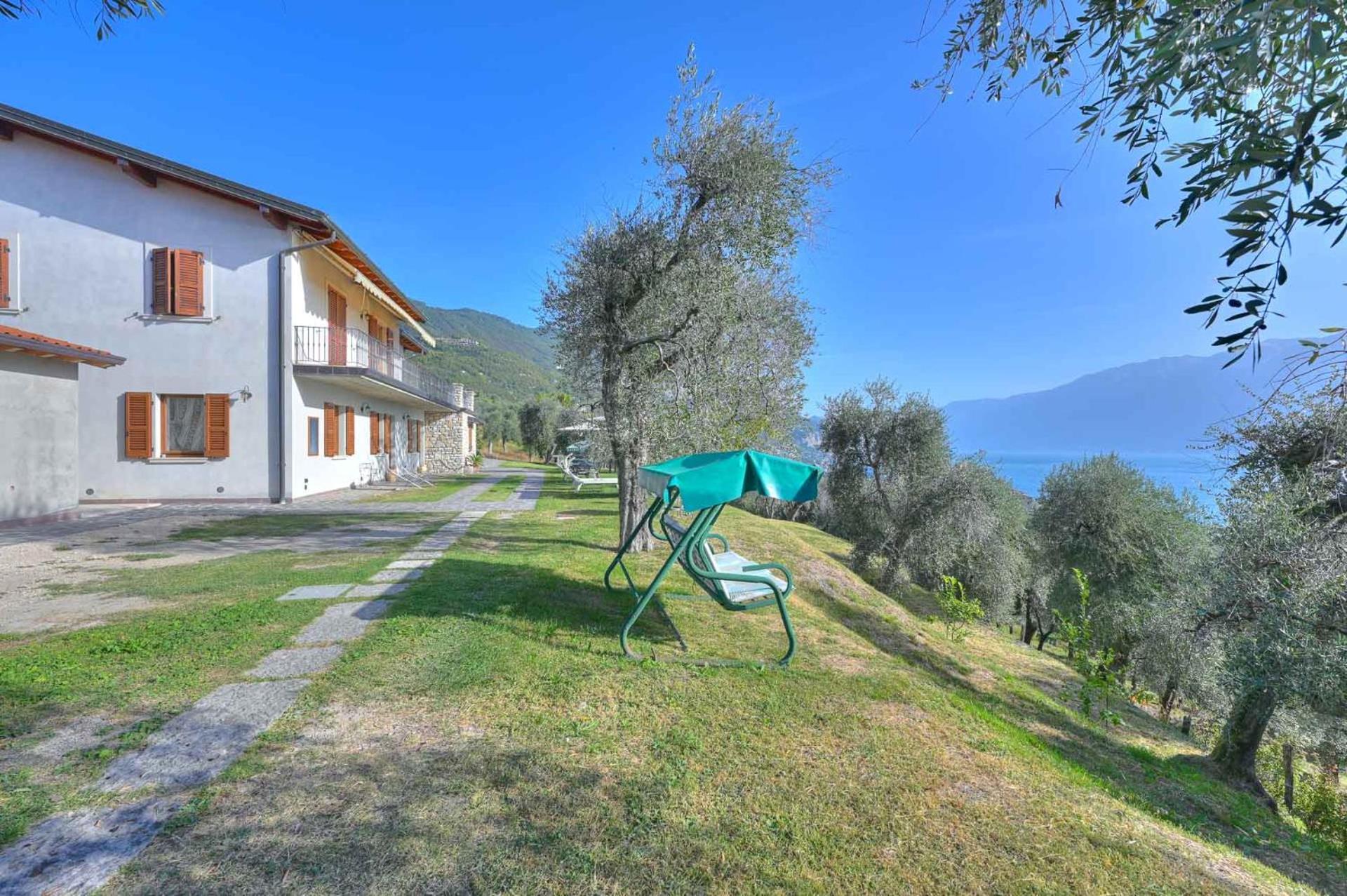 Agriturismo L'Uliveto Гарняно Екстериор снимка