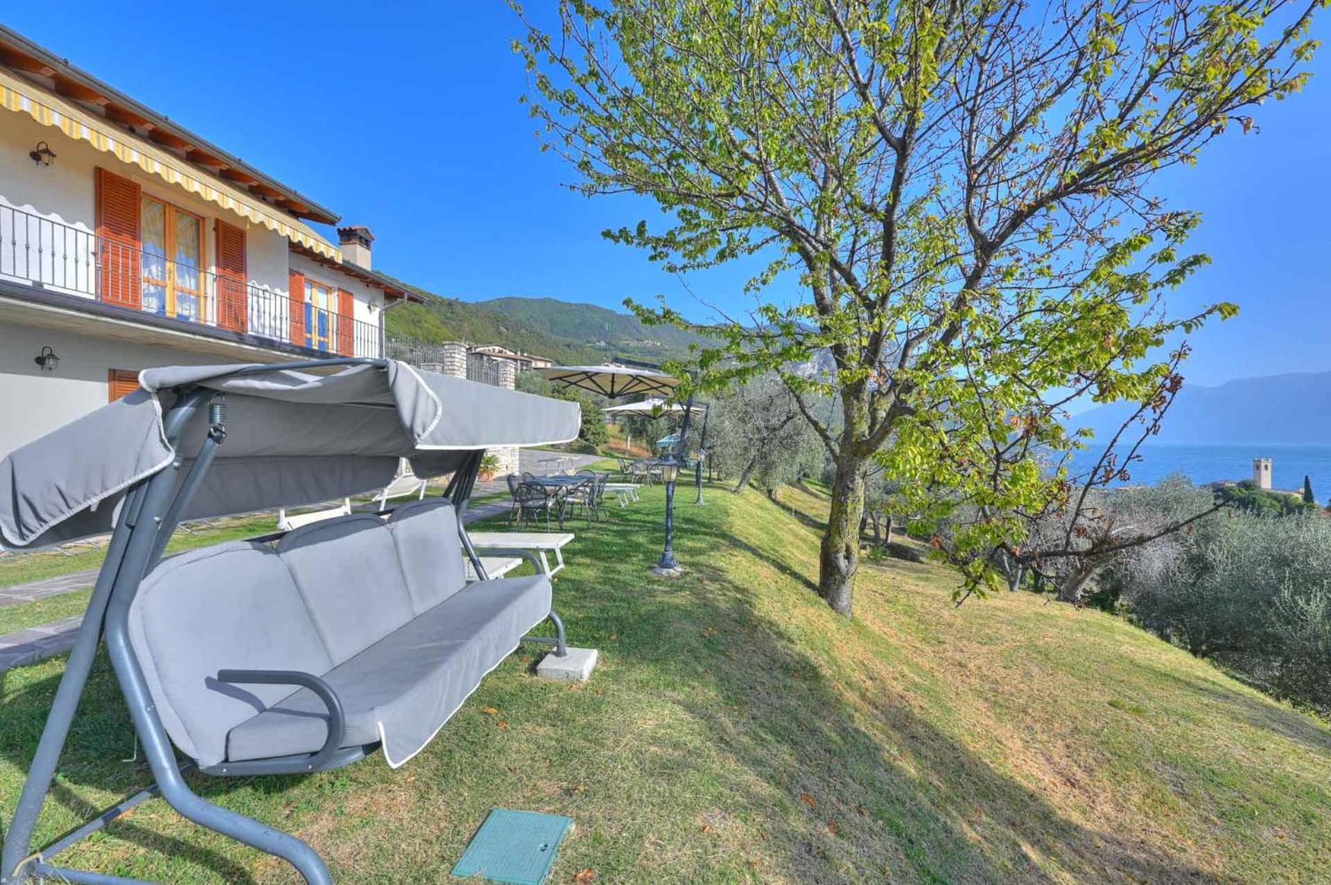Agriturismo L'Uliveto Гарняно Екстериор снимка