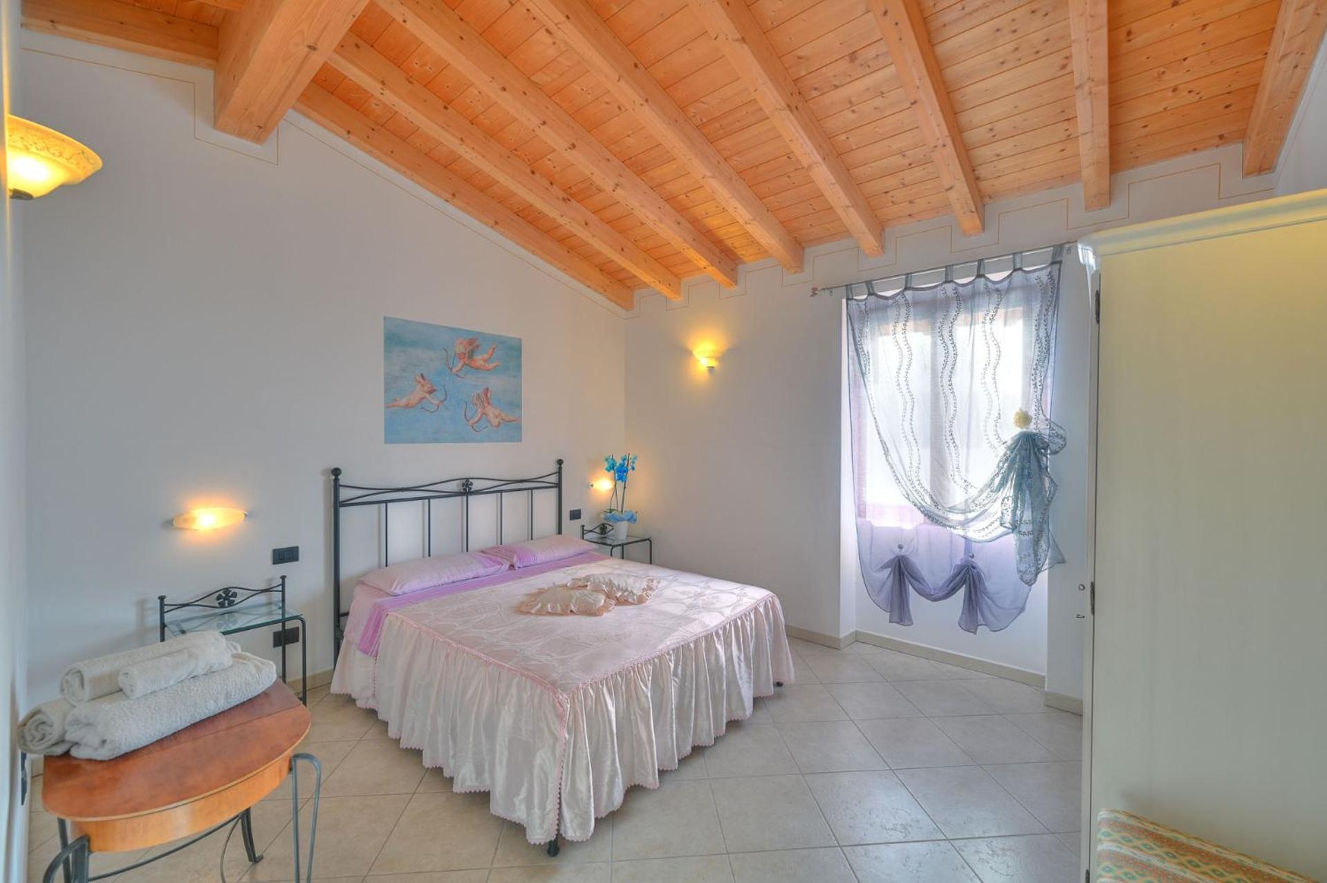 Agriturismo L'Uliveto Гарняно Екстериор снимка